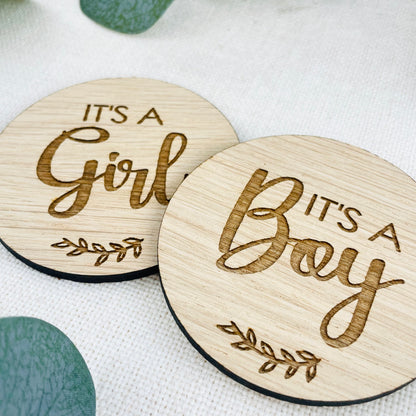 It's a Boy & It's a Girl Wooden Disks Photo Prop
