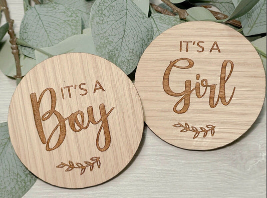 It's a Boy & It's a Girl Wooden Disks Photo Prop